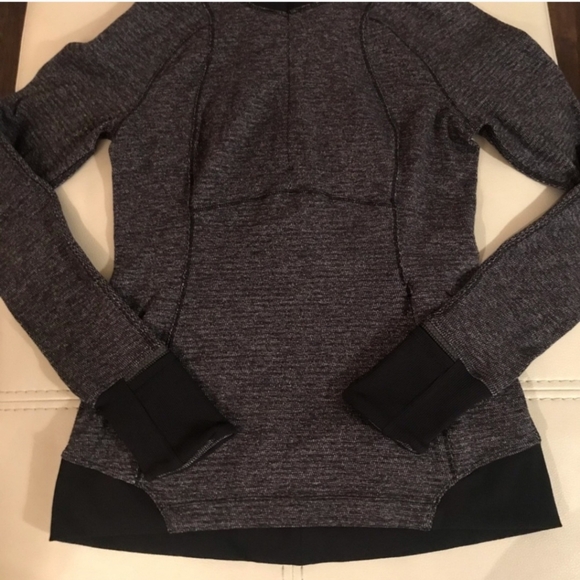EUC! Lululemon black/gray jacket - Picture 3 of 5